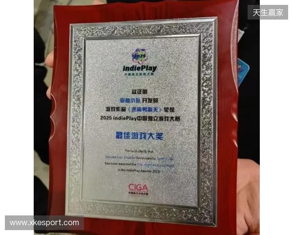 《逃离鸭科夫》闪耀TGA2025:沙漠新图官宣,冬日更新来袭,限时特惠开启 《逃离鸭科夫》闪耀TGA2025:沙漠新图官宣,冬日更新来袭,限时特惠开启